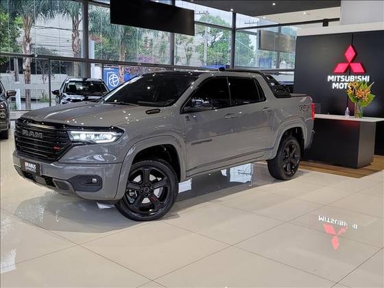 RAM RAMPAGE 2.0 HURRICANE 4 TURBO GASOLINA R/T 4X4 AUTOMÁTICO